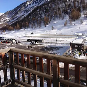 Neige Et Golf Coquet 4 Pers Maxi Appartement Montgenèvre